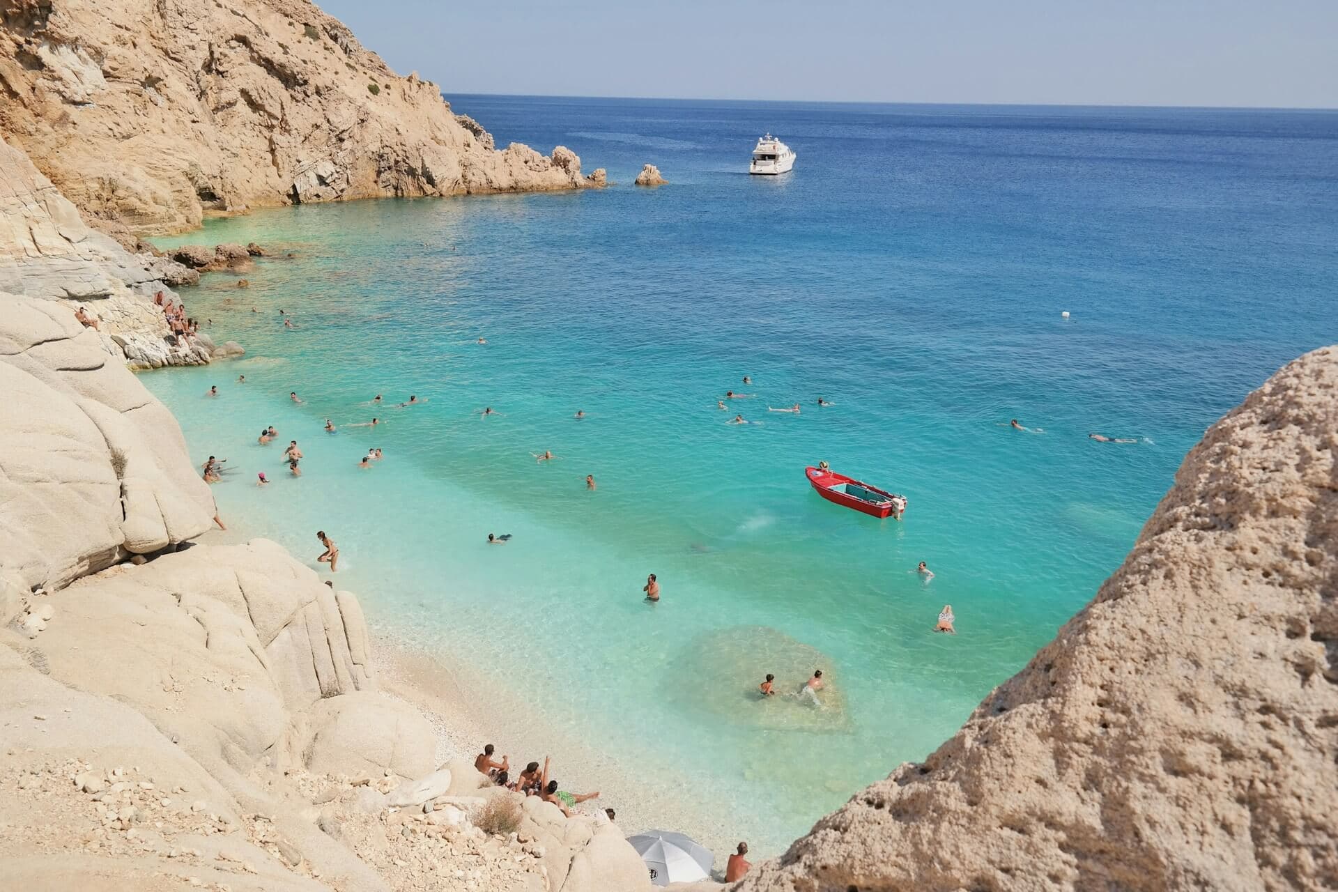 Thessaloniki to Ikaria: Smart Ways to Reach the Island of Relaxation